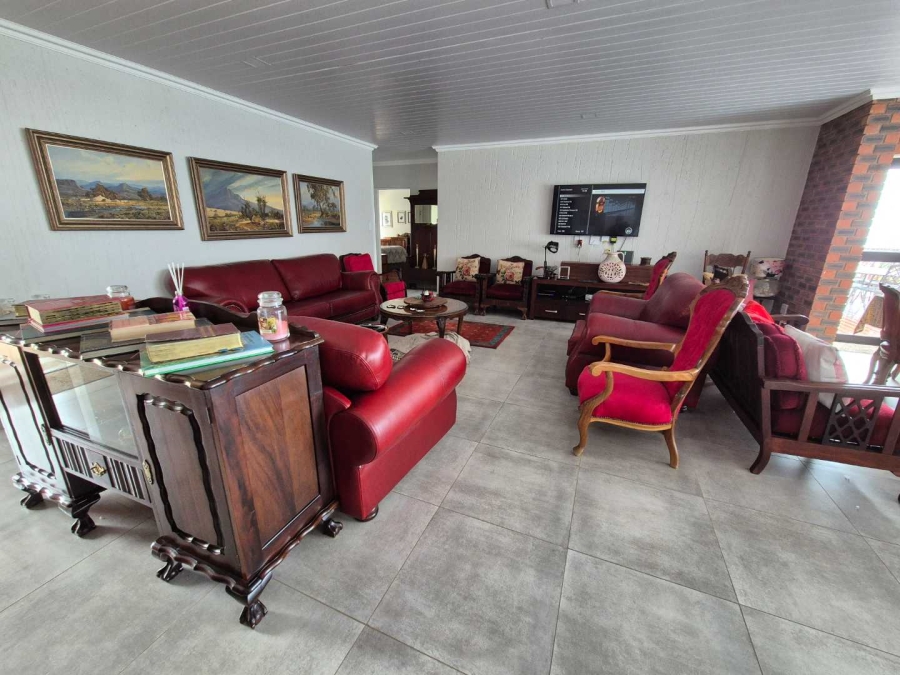 3 Bedroom Property for Sale in Dana Bay Western Cape